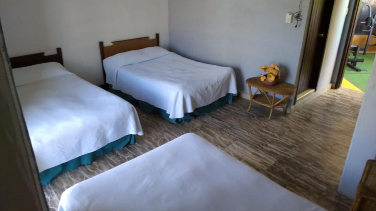 Hotel Maria Isabel Escárcega Zewnętrze zdjęcie